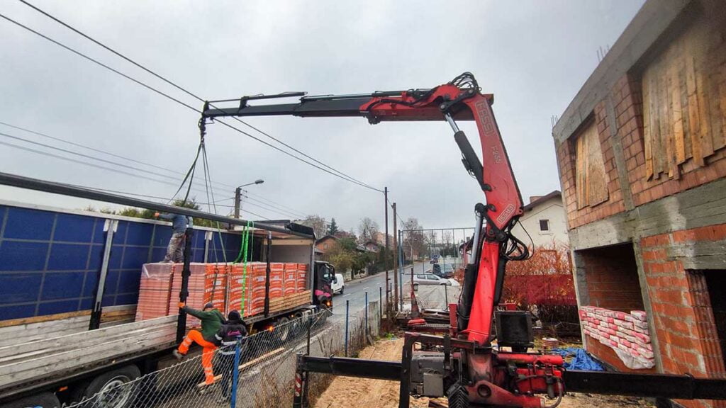 HDS - transport, usługi, wynajem 13 HDS - Załadunki i rozładunki TIR